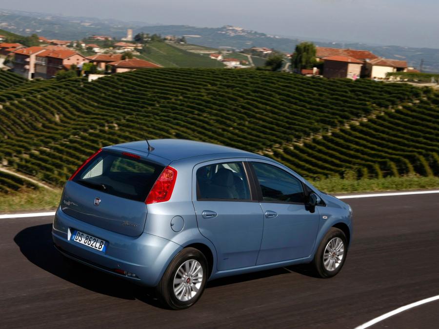  Fiat Grande Punto Natural Power 2008 года  (фото 41 из 56)